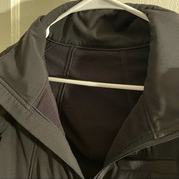 LULULEMON Rare 3/4 Sleeve Swing Jacket - Picture 4 of 6